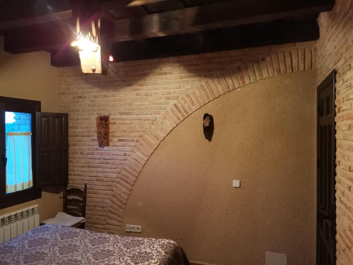 Casa Rural La Casa De Los Pollos Turrubuelo Экстерьер фото