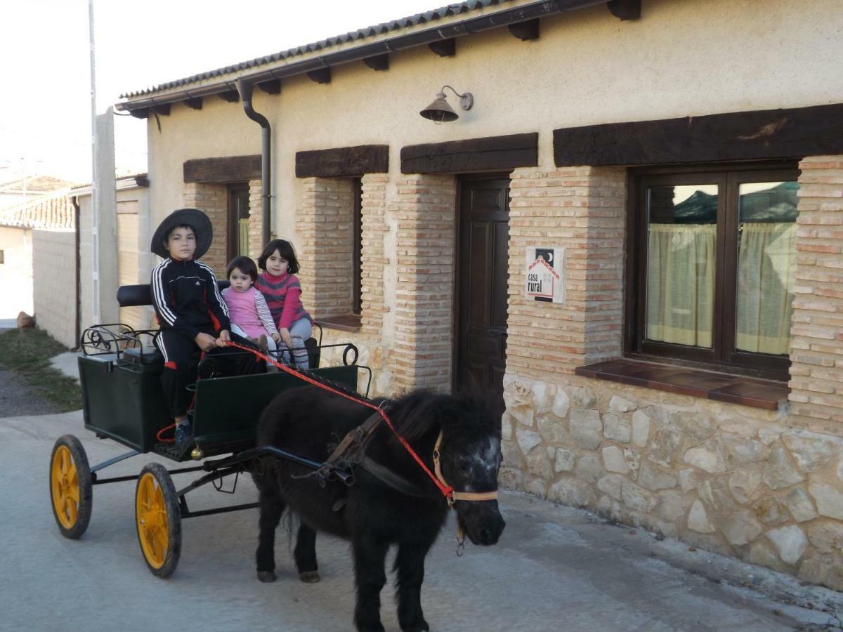 Casa Rural La Casa De Los Pollos Turrubuelo Экстерьер фото